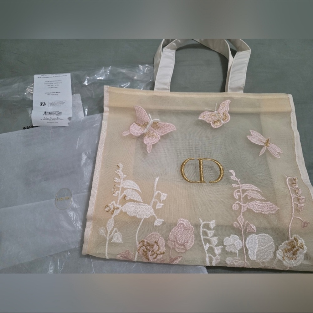 Dior Mesh Butterfly tote bag GWP - Picture 6 of 10